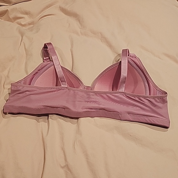 Bra - Picture 2 of 3